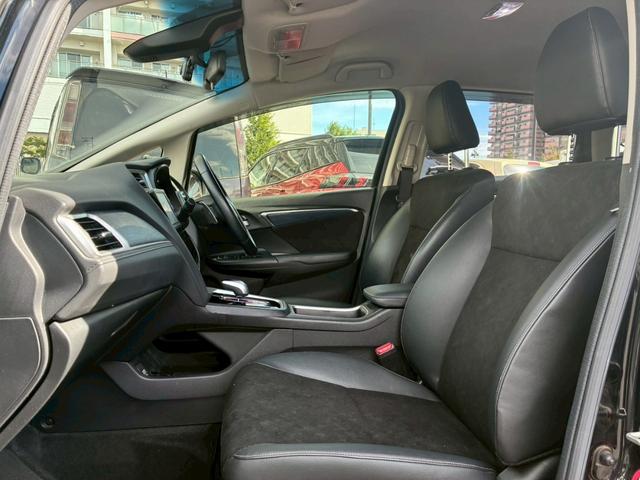 シャトル ハイブリッドＸ　ドライブレコーダー　ＥＴＣ　バックカメラ　ナビ　オートクルーズコントロール　ＬＥＤヘッドランプ　スマートキー　アイドリングストップ　電動格納ミラー　ＡＴ　盗難防止システム　衝突安全ボディ　ＡＢＳ（22枚目）