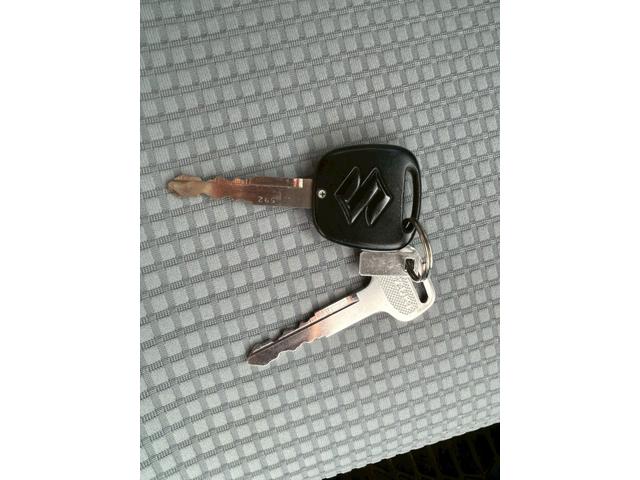 アルト Ｌ　ドライブレコーダー　キーレスエントリー　アイドリングストップ　シートヒーター　ＣＶＴ　盗難防止システム　ＡＢＳ　ＥＳＣ　ＣＤ　ミュージックプレイヤー接続可　衝突安全ボディ　エアコン　パワーステアリング（12枚目）