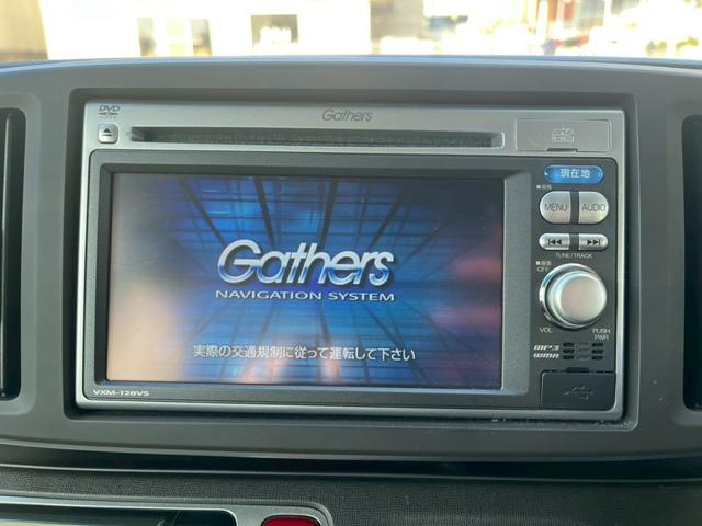Ｎ－ＯＮＥ Ｇ・Ｌパッケージ　ＥＴＣ　バックカメラ　ＴＶ　ＨＩＤ　スマートキー　アイドリングストップ　電動格納ミラー　ベンチシート　ＣＶＴ　盗難防止システム　ＡＢＳ　ＥＳＣ　ＣＤ　ＤＶＤ再生　ＵＳＢ　衝突安全ボディ　エアコン（11枚目）