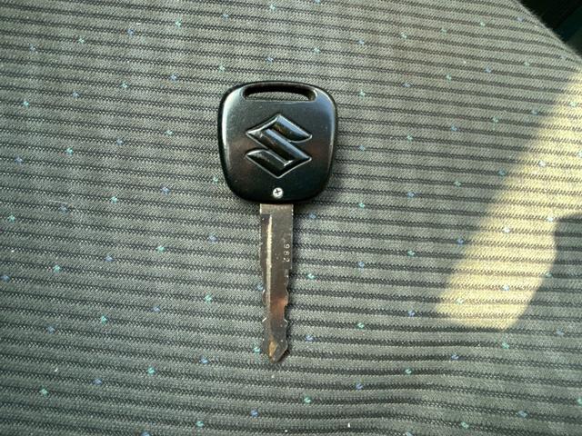 ワゴンＲ ＦＸ　ナビ　ＴＶ　キーレスエントリー　アイドリングストップ　電動格納ミラー　シートヒーター　ベンチシート　ＣＶＴ　盗難防止システム　ＡＢＳ　ＣＤ　ＵＳＢ　ミュージックプレイヤー接続可　衝突安全ボディ（11枚目）