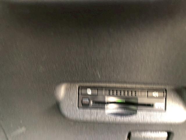 プリウス Ｓ　ドライブレコーダー　ＥＴＣ　ナビ　ＴＶ　アルミホイール　オートライト　ＨＩＤ　スマートキー　電動格納ミラー　ＣＶＴ　盗難防止システム　衝突安全ボディ　ＡＢＳ　ＥＳＣ　Ｂｌｕｅｔｏｏｔｈ　エアコン（7枚目）