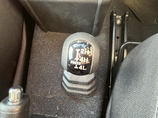 ジムニー ＸＣ　４ＷＤ　ドライブレコーダー　ＥＴＣ　バックカメラ　ナビ　ＴＶ　オートクルーズコントロール　レーンアシスト　衝突被害軽減システム　オートライト　ＬＥＤヘッドランプ　ヘッドライトウォッシャー　スマートキー（11枚目）