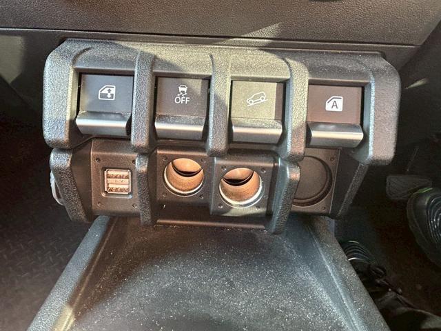 ジムニー ＸＣ　４ＷＤ　ドライブレコーダー　ＥＴＣ　バックカメラ　ナビ　ＴＶ　オートクルーズコントロール　レーンアシスト　衝突被害軽減システム　オートライト　ＬＥＤヘッドランプ　ヘッドライトウォッシャー　スマートキー（22枚目）