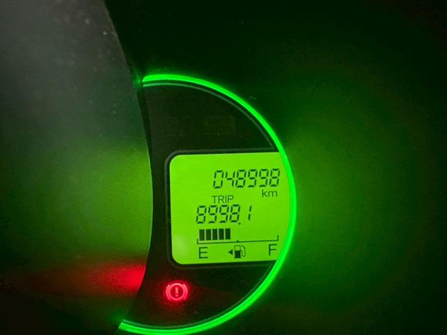 Ｎ－ＢＯＸ Ｇ　ＳＳパッケージ　ドライブレコーダー　ＥＴＣ　バックカメラ　両側電動スライドドア　ナビ　ＴＶ　ＨＩＤ　スマートキー　アイドリングストップ　シートヒーター　ベンチシート　ＣＶＴ　盗難防止システム　ＡＢＳ　ＥＳＣ（4枚目）