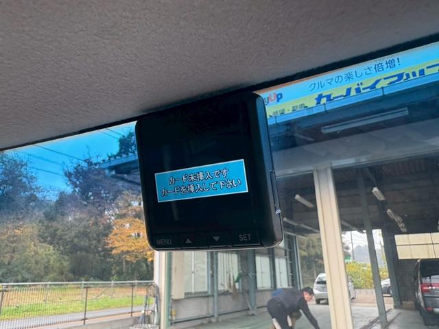 Ｎ－ＢＯＸ Ｇ　ＳＳパッケージ　ドライブレコーダー　ＥＴＣ　バックカメラ　両側電動スライドドア　ナビ　ＴＶ　ＨＩＤ　スマートキー　アイドリングストップ　シートヒーター　ベンチシート　ＣＶＴ　盗難防止システム　ＡＢＳ　ＥＳＣ（14枚目）