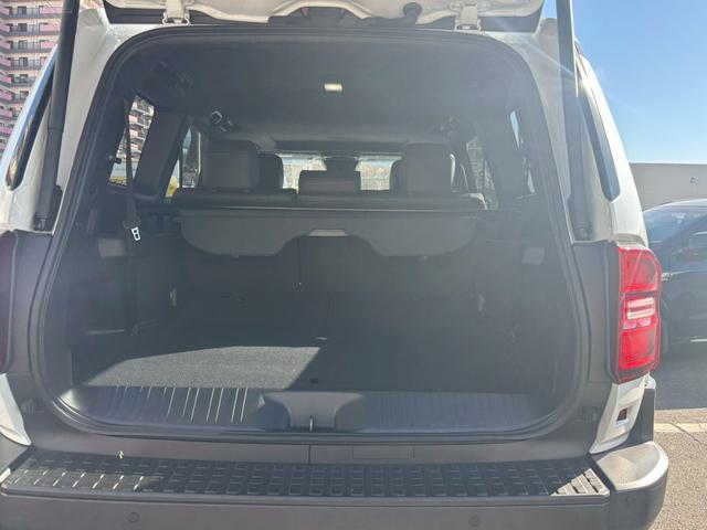 ランドクルーザー250 VX 4WD 全周囲カメラ クリアランスソナー オートクルーズコントロール レーンアシスト パワーシート 衝突被害軽減システム サンルーフ オートマチックハイビーム オートライト LEDヘッドランプ(6枚目)