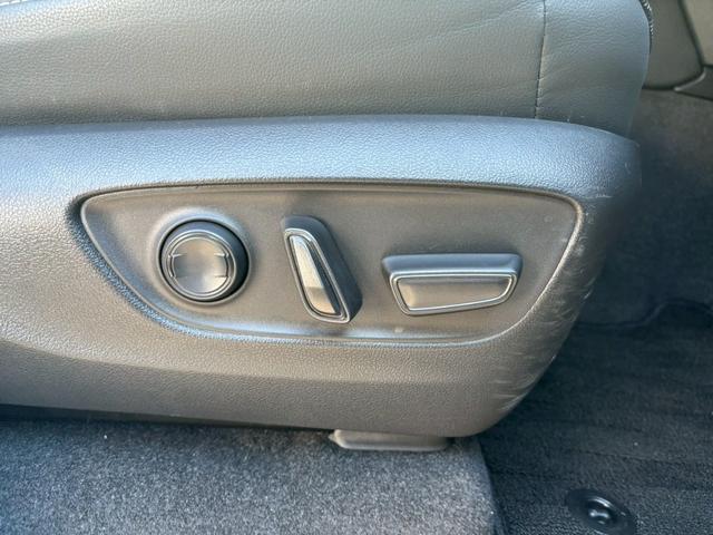 ランドクルーザー250 VX 4WD 全周囲カメラ クリアランスソナー オートクルーズコントロール レーンアシスト パワーシート 衝突被害軽減システム サンルーフ オートマチックハイビーム オートライト LEDヘッドランプ(31枚目)