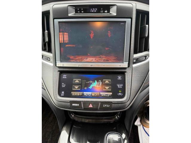 TOYOTA CROWN HYBRID ATHLETE