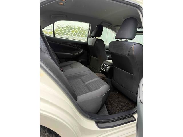 TOYOTA CROWN HYBRID ATHLETE