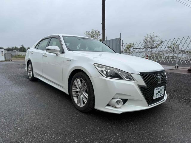 TOYOTA CROWN HYBRID ATHLETE