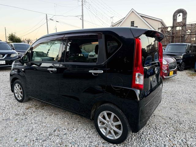 ムーヴ Ｘ　スマートキー　アイドリングストップ　シートヒーター　ベンチシート　ＣＶＴ　盗難防止システム　ＡＢＳ　ＥＳＣ　アルミホイール　衝突安全ボディ　エアコン　パワーステアリング　パワーウィンドウ（12枚目）