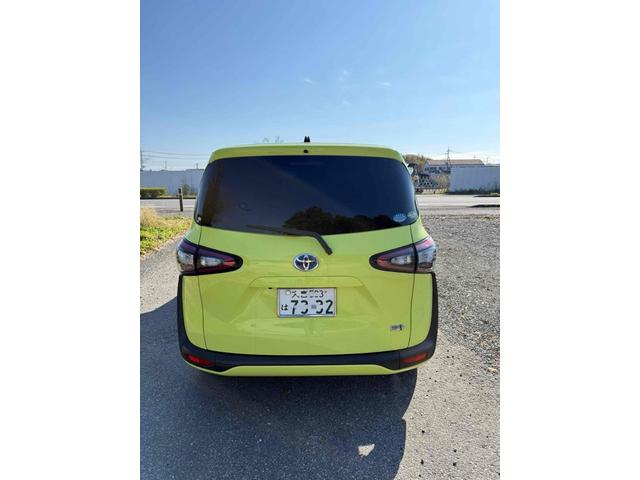 シエンタ ハイブリッドＧ　ＴＶ　レーンアシスト　衝突被害軽減システム　両側電動スライドドア　オートマチックハイビーム　スマートキー　アイドリングストップ　３列シート　ウォークスルー　ＣＶＴ　盗難防止システム　衝突安全ボディ（13枚目）