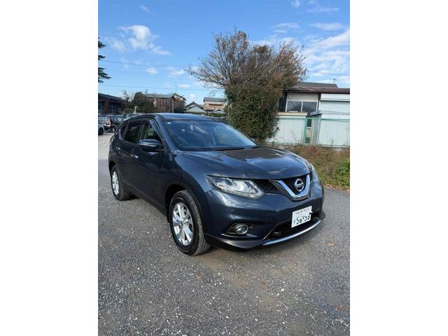 エクストレイル 20X エマージェンシーブレーキパッケージ 4WD クリアランスソナー 衝突被害軽減システム ナビ アルミホイール スマートキー アイドリングストップ 電動格納ミラー シートヒーター CVT 盗難防止システム 衝突安全ボディ ABS ESC(7枚目)