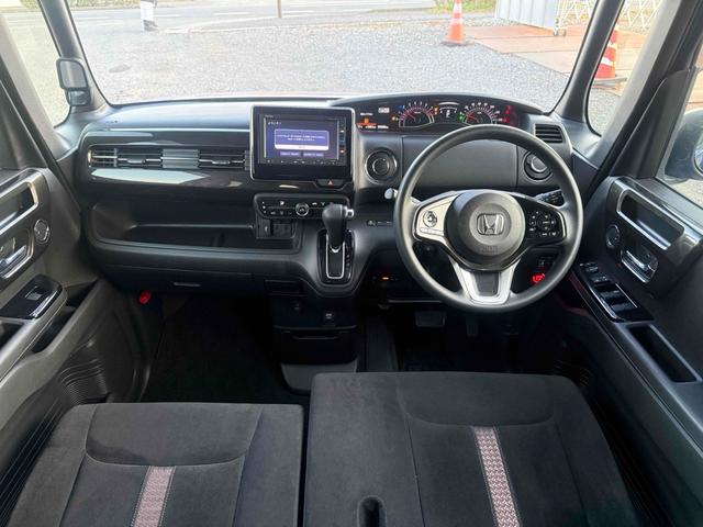 Ｎ－ＢＯＸカスタム Ｇ・Ｌホンダセンシング　両側電動スライドドア　クリアランスソナー　オートクルーズコントロール　レーンアシスト　衝突被害軽減システム　ＬＥＤヘッドランプ　スマートキー　アイドリングストップ　ベンチシート　ＣＶＴ（2枚目）