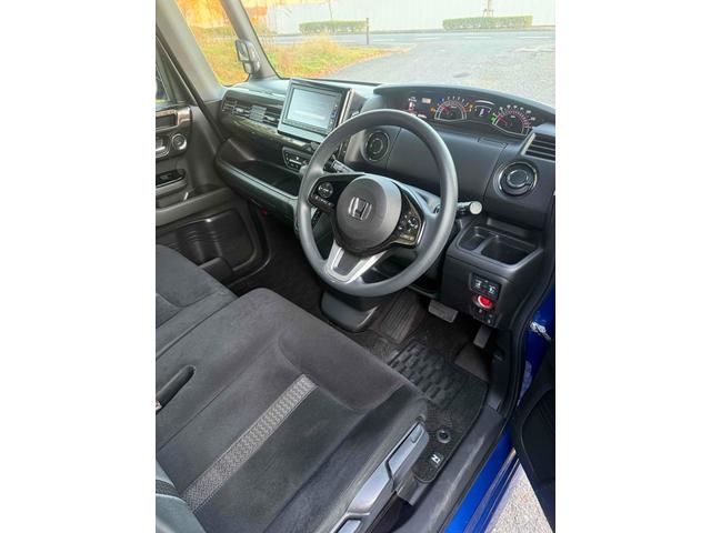 Ｎ－ＢＯＸカスタム Ｇ・Ｌホンダセンシング　両側電動スライドドア　クリアランスソナー　オートクルーズコントロール　レーンアシスト　衝突被害軽減システム　ＬＥＤヘッドランプ　スマートキー　アイドリングストップ　ベンチシート　ＣＶＴ（4枚目）