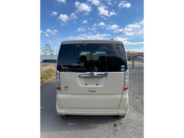 Ｎ－ＢＯＸ Ｇ　ＳＳパッケージ　２年車検付き　ＥＴＣ　両側スライド・片側電動　ナビ　ＨＩＤ　スマートキー　アイドリングストップ　電動格納ミラー　シートヒーター　ベンチシート　ＣＶＴ　盗難防止システム　ＡＢＳ　ＥＳＣ　衝突安全ボディ（9枚目）