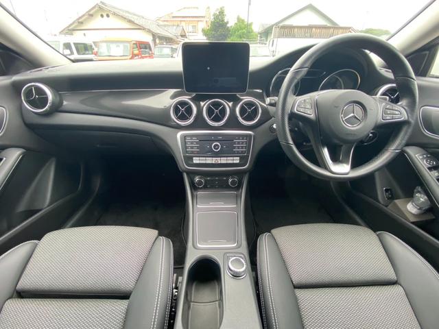 MERCEDES BENZ CLA-CLASS CLA180 AMG STYLE