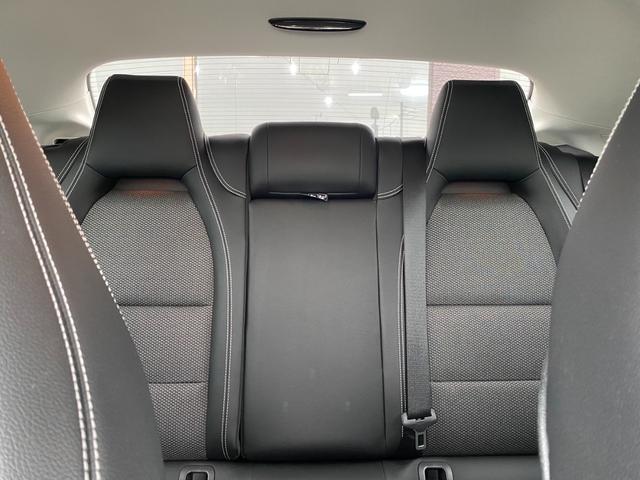 MERCEDES BENZ CLA-CLASS CLA180 AMG STYLE