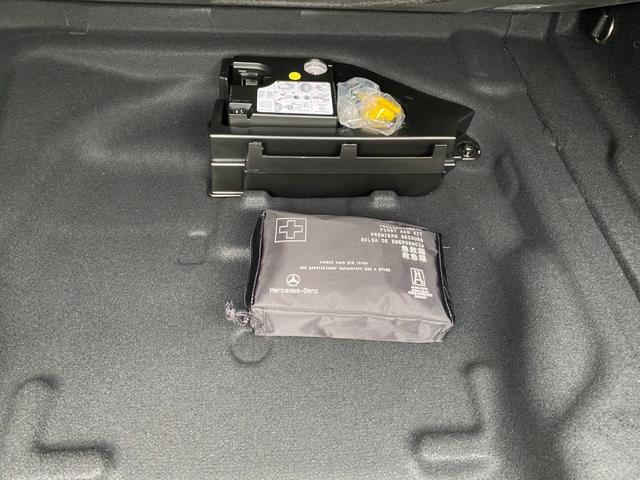 MERCEDES BENZ CLA-CLASS CLA180 AMG STYLE