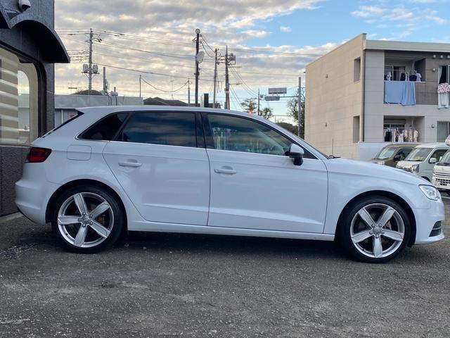 A3 スポーツバック1.4TFSI アドバンスドキー USB ETC 盗難防止 定期点検記録簿 AAC(5枚目)