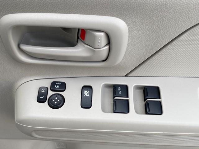 ワゴンR ハイブリッドFX ナビTV フルセグテレビ ETC車載器 運転席シートヒーター ワイヤレスキー オートエアコン 傘立て ドラレコ 全方位モニター用カメラパッケージ セーフティパッケージ オールシーズンタイヤ(11枚目)