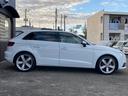A3 スポーツバック1.4TFSI アドバンスドキー USB ETC 盗難防止 定期点検記録簿 AAC(5枚目)