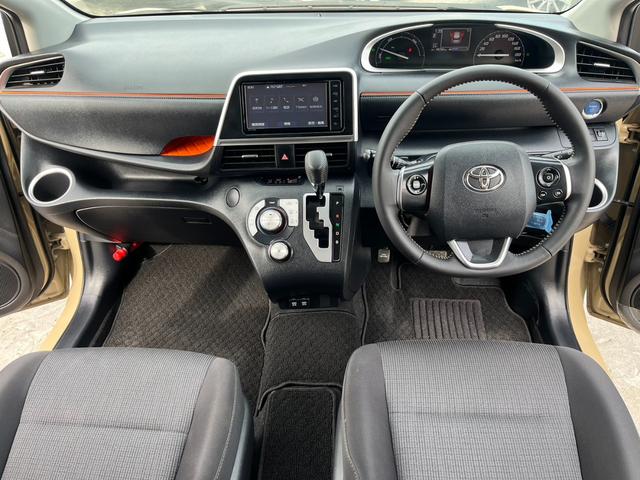 シエンタ ハイブリッド ファンベースG 純正SDナビ 両側パワースライドドア バックカメラ コーナーセンサー クルーズコントロール 純正ドライブレコーダー フルセグTV トヨタセーフティセンス LEDヘッドライト ビルトインETC(3枚目)