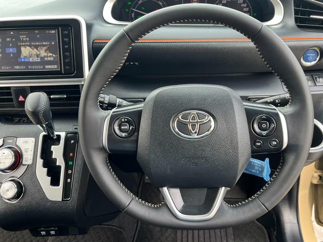 シエンタ ハイブリッド ファンベースG 純正SDナビ 両側パワースライドドア バックカメラ コーナーセンサー クルーズコントロール 純正ドライブレコーダー フルセグTV トヨタセーフティセンス LEDヘッドライト ビルトインETC(4枚目)