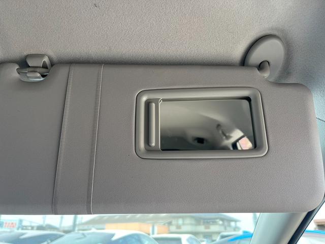 シエンタ ハイブリッド ファンベースG 純正SDナビ 両側パワースライドドア バックカメラ コーナーセンサー クルーズコントロール 純正ドライブレコーダー フルセグTV トヨタセーフティセンス LEDヘッドライト ビルトインETC(25枚目)