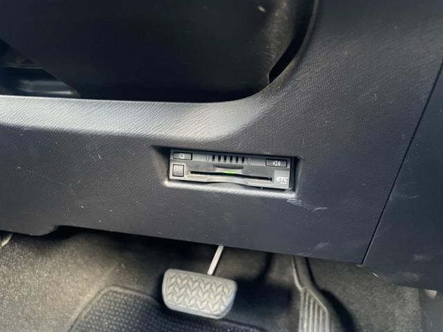 アクア Ｓスタイルブラック　ワンオーナー　トヨタセーフティセンス　純正ナビ　Ｂカメラ　ビルトインＥＴＣ　Ｂｌｕｅｔｏｏｔｈ　地デジ　オートライト　オートハイビーム　プッシュスタート　スマートキー（17枚目）