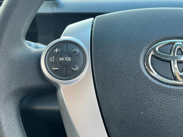 アクア S ワンオーナー 禁煙車 純正ナビ バックカメラ Bluetooth フルセグTV スマートキー ETC車載器 プッシュスタート ステアリングスイッチ オートライト オートエアコン 電動格納ミラー(5枚目)