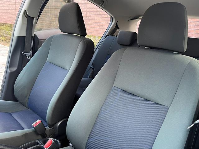 アクア S ワンオーナー 禁煙車 純正ナビ バックカメラ Bluetooth フルセグTV スマートキー ETC車載器 プッシュスタート ステアリングスイッチ オートライト オートエアコン 電動格納ミラー(40枚目)