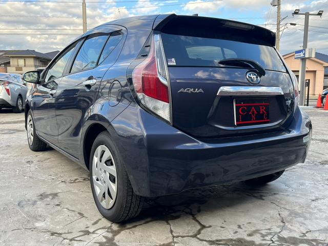 アクア S ワンオーナー 禁煙車 純正ナビ バックカメラ Bluetooth フルセグTV スマートキー ETC車載器 プッシュスタート ステアリングスイッチ オートライト オートエアコン 電動格納ミラー(50枚目)