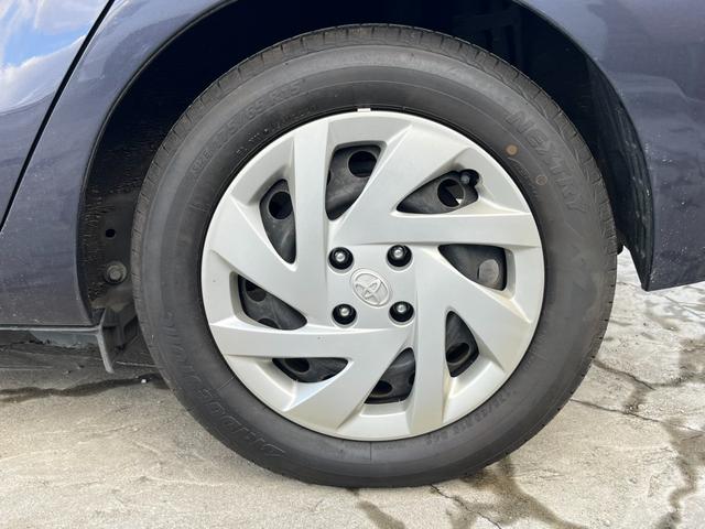 アクア S ワンオーナー 禁煙車 純正ナビ バックカメラ Bluetooth フルセグTV スマートキー ETC車載器 プッシュスタート ステアリングスイッチ オートライト オートエアコン 電動格納ミラー(55枚目)