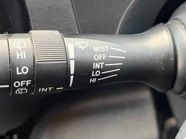 アクア S 純正ナビ ハーフレザー ドライブレコーダー フルセグTV バックカメラ Bluetooth 16インチ純正AW ETC車載器 LEDヘッドライト オートライト フォグランプ スマートキー(7枚目)