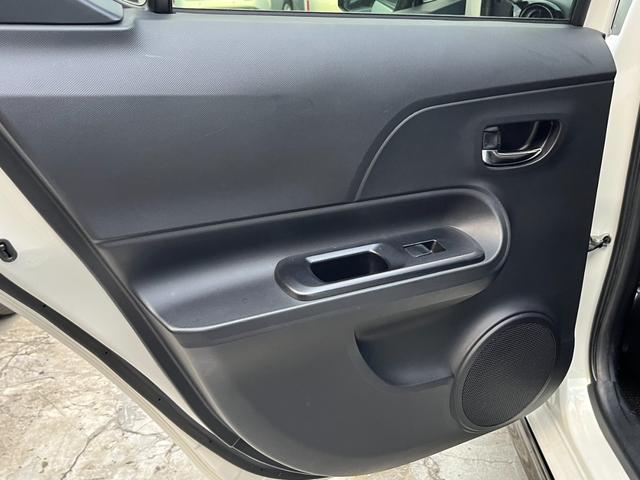 アクア S 純正ナビ ハーフレザー ドライブレコーダー フルセグTV バックカメラ Bluetooth 16インチ純正AW ETC車載器 LEDヘッドライト オートライト フォグランプ スマートキー(32枚目)