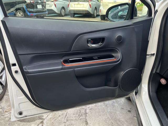 アクア S 純正ナビ ハーフレザー ドライブレコーダー フルセグTV バックカメラ Bluetooth 16インチ純正AW ETC車載器 LEDヘッドライト オートライト フォグランプ スマートキー(35枚目)