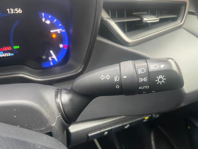 カローラツーリング ハイブリッド ダブルバイビー ワンオーナー TSS BSM ディスプレイオーディオ レザーシート シートヒーター ハンドルヒーター ビルトインETC レーダークルーズコントロール クリアランスソナー Bluetooth(14枚目)