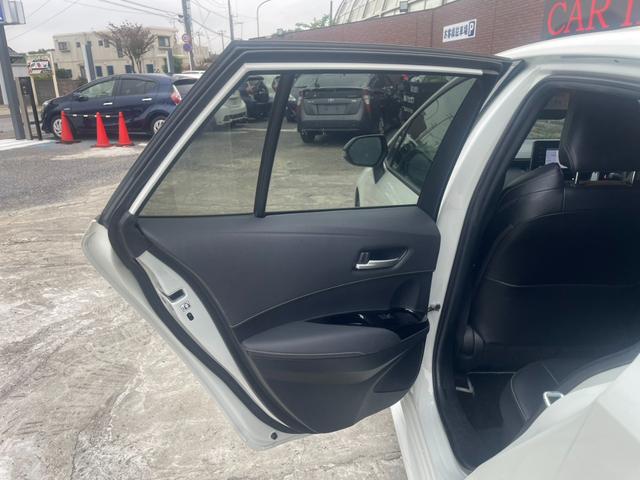 カローラツーリング ハイブリッド ダブルバイビー ワンオーナー TSS BSM ディスプレイオーディオ レザーシート シートヒーター ハンドルヒーター ビルトインETC レーダークルーズコントロール クリアランスソナー Bluetooth(23枚目)