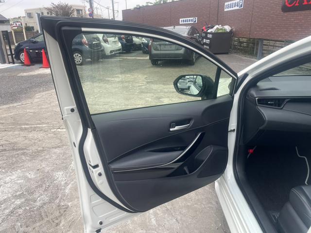 カローラツーリング ハイブリッド ダブルバイビー ワンオーナー TSS BSM ディスプレイオーディオ レザーシート シートヒーター ハンドルヒーター ビルトインETC レーダークルーズコントロール クリアランスソナー Bluetooth(24枚目)