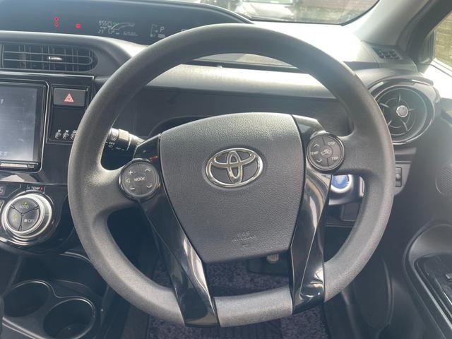 アクア Ｓスタイルブラック　トヨタセーフティセンス　純正ナビ　Ｂカメラ　Ｂｌｕｅｔｏｏｔｈ　フルセグＴＶ　オートライト　オートハイビーム　ドラレコ　ビルトインＥＴＣ　社外１５インチアルミホイール（5枚目）