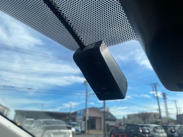 アクア Ｓスタイルブラック　トヨタセーフティセンス　純正ナビ　Ｂカメラ　Ｂｌｕｅｔｏｏｔｈ　フルセグＴＶ　オートライト　オートハイビーム　ドラレコ　ビルトインＥＴＣ　社外１５インチアルミホイール（20枚目）