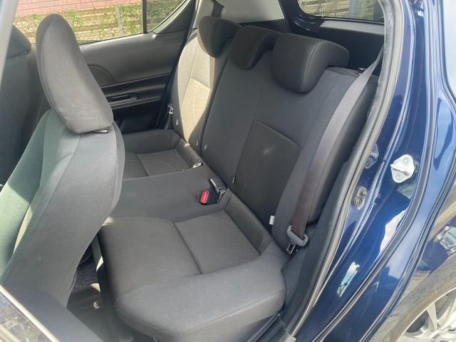 アクア Ｓスタイルブラック　トヨタセーフティセンス　純正ナビ　Ｂカメラ　Ｂｌｕｅｔｏｏｔｈ　フルセグＴＶ　オートライト　オートハイビーム　ドラレコ　ビルトインＥＴＣ　社外１５インチアルミホイール（31枚目）