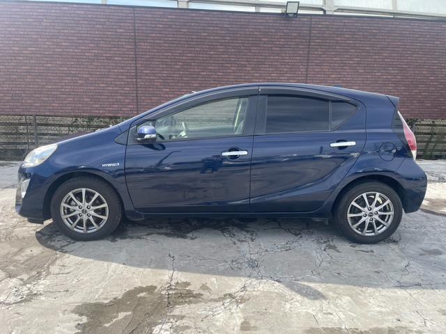 アクア Ｓスタイルブラック　トヨタセーフティセンス　純正ナビ　Ｂカメラ　Ｂｌｕｅｔｏｏｔｈ　フルセグＴＶ　オートライト　オートハイビーム　ドラレコ　ビルトインＥＴＣ　社外１５インチアルミホイール（41枚目）