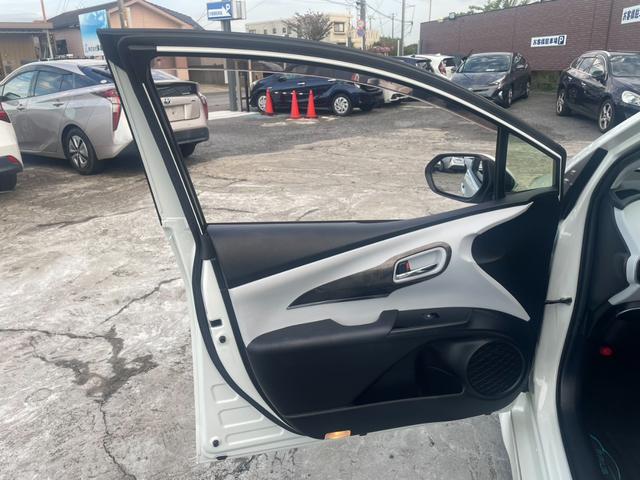 プリウス Ｓツーリングセレクション　純正ＳＤナビ　Ｂｌｕｅｔｏｏｔｈオーディオ　モデリスタエアロ　社外アルミホイール　バックカメラ　レザーシート　シートヒーター　ＬＥＤヘッドライト　オートライト　ワンセグＴＶ　ビルトインＥＴＣ（26枚目）