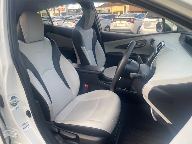 プリウス Ｓツーリングセレクション　純正ＳＤナビ　Ｂｌｕｅｔｏｏｔｈオーディオ　モデリスタエアロ　社外アルミホイール　バックカメラ　レザーシート　シートヒーター　ＬＥＤヘッドライト　オートライト　ワンセグＴＶ　ビルトインＥＴＣ（28枚目）