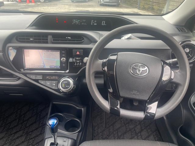 アクア Ｓスタイルブラック　トヨタセーフティセンス　純正ナビ　Ｂカメラ　Ｂｌｕｅｔｏｏｔｈ　フルセグＴＶ　オートライト　オートハイビーム　ドラレコ　ＤＶＤ再生（4枚目）