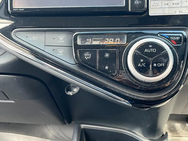 アクア S 純正SDナビゲーション Bluetoothオーディオ フルセグTV コーナーセンサー ETC車載器 ステアリングスイッチ DVD再生 CD再生 オートエアコン 電動格納ミラー(11枚目)