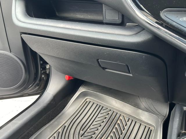 アクア S 純正SDナビゲーション Bluetoothオーディオ フルセグTV コーナーセンサー ETC車載器 ステアリングスイッチ DVD再生 CD再生 オートエアコン 電動格納ミラー(15枚目)