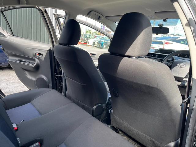 アクア S 純正SDナビゲーション Bluetoothオーディオ フルセグTV コーナーセンサー ETC車載器 ステアリングスイッチ DVD再生 CD再生 オートエアコン 電動格納ミラー(25枚目)